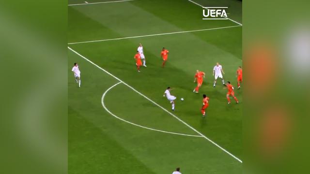 İki Metrelik Koller ve Baros'un Muhteşem Performansı: Gol Dolu Anlar