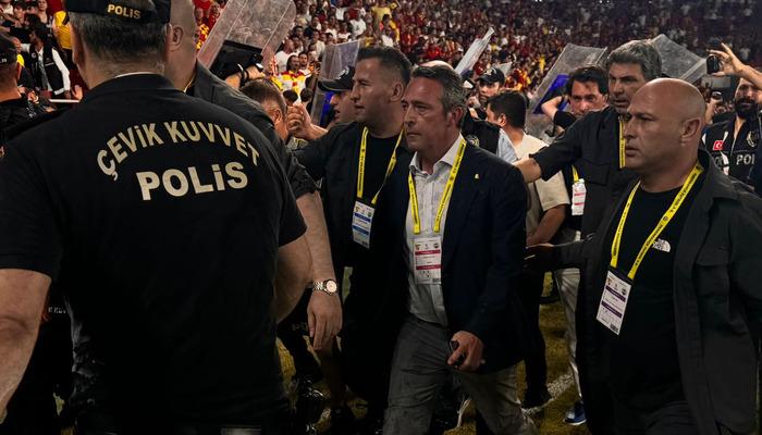 Ali Koç’u yere devirmişti… İzmir’in F.Bahçe’sinden açıklama çok sert oldu: Süper Lig’de terörist futbol!