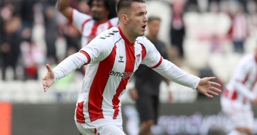 Maçı Sivasspor 5 golle kazandı!
