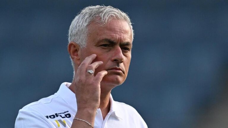 SON HABERLER | F.Bahçe'nin Jose Mourinho'ya vereceği ceza açıklandı