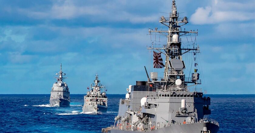 Japon ordusu Tayvan yakınlarında bir Rus denizaltısı tespit etti