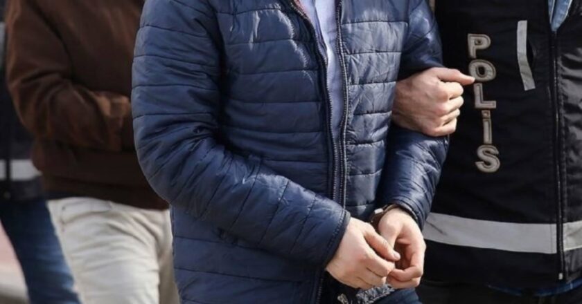 ‘Stop’ uyarıya saygı duymuyor ve kaçan araçlar ilaçların ağırlığını yakaladı! – Türkiye haberlerini kırmak