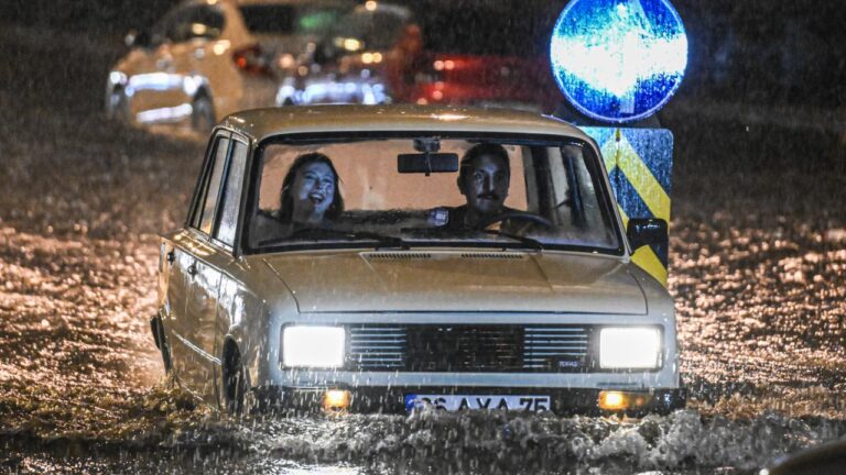 Meteorolojiden Ankara için fırtına bildirimi