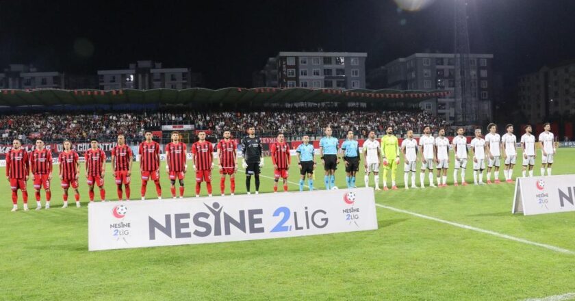 Vanspor Futbol Kulübü, Elaziniz Otel Krizi! Özel uçakla gelecekler …