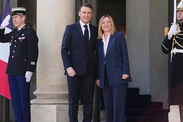 Meloni ve Macron, artan zorluklar karşısında Avrupa’yı güçlendirme çabalarını tartıştılar.