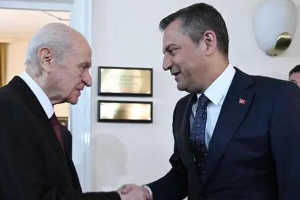 Bahçeli’den Özgür Özel’e telefon! Ferdi Zeyrek’in durumunu istedi ve yakında iyileşmeyi istiyor