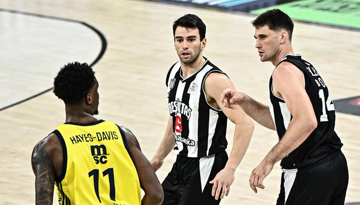 98 Beşiktaş’tan Fenerbahçe’ye zafer puanları! Serinin durumu 2-1’e ulaştı
