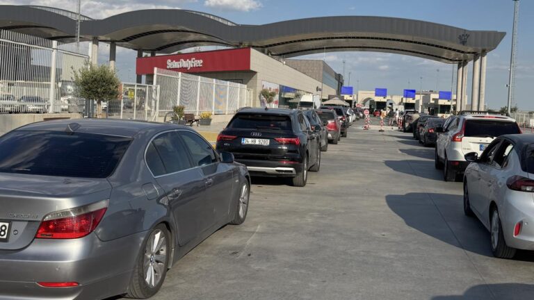 Exatiaticiciler Türkiye’ye gelmeye devam ediyor