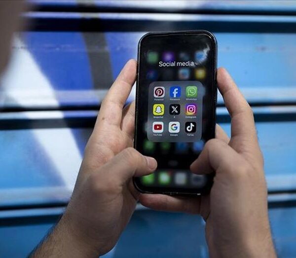 Sosyal Medyada Yaş Sınırlaması Geliyor!