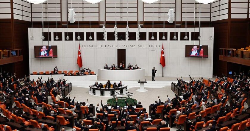 Meclis’te Stajyere Taciz Suçlaması: Aşçı Görevden Alındı